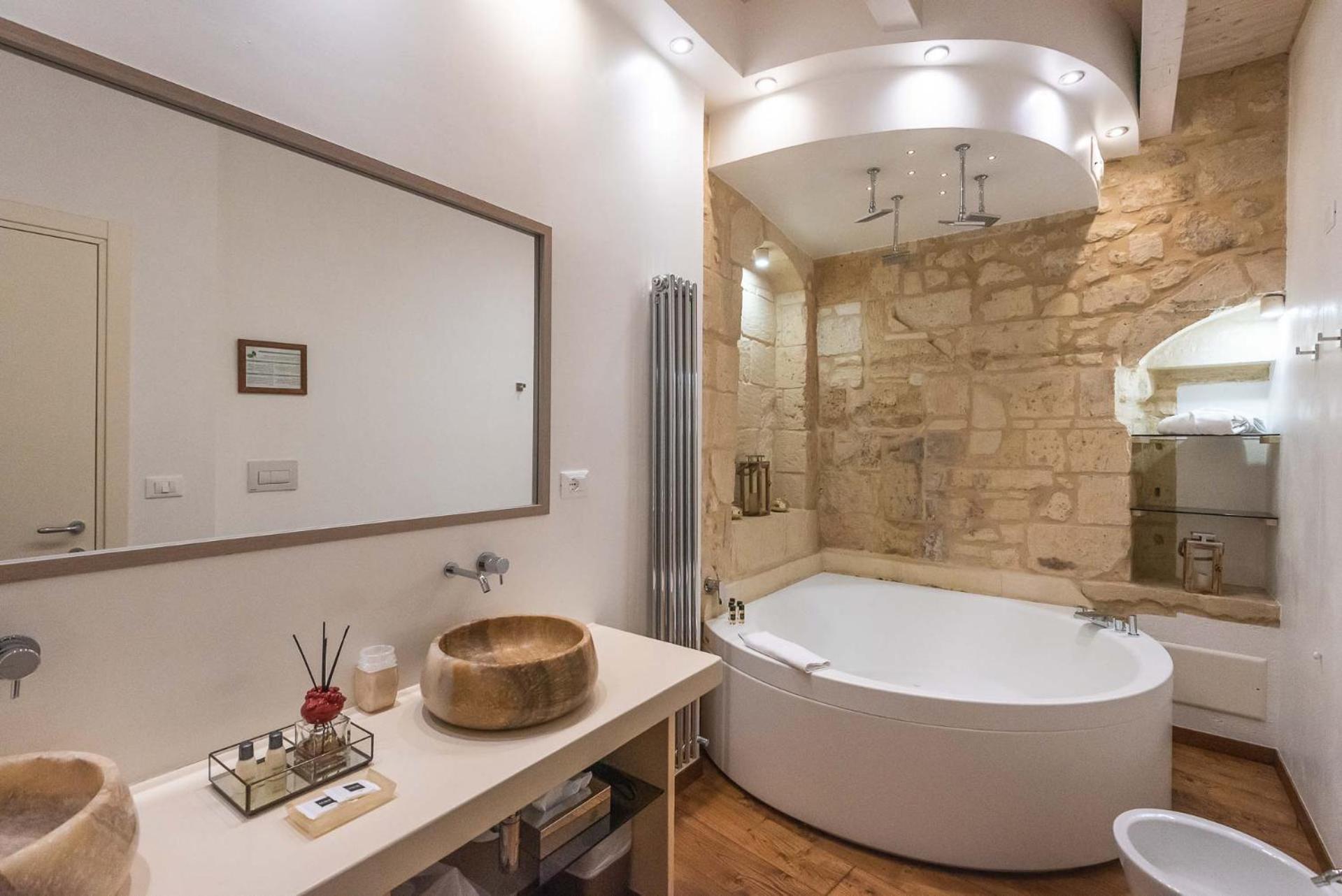 Le Nicchie Luxury Rooms Lecce Exterior foto